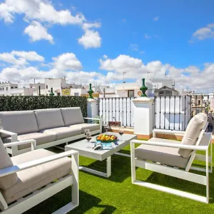 Genteel Castilla Terrace Appartement